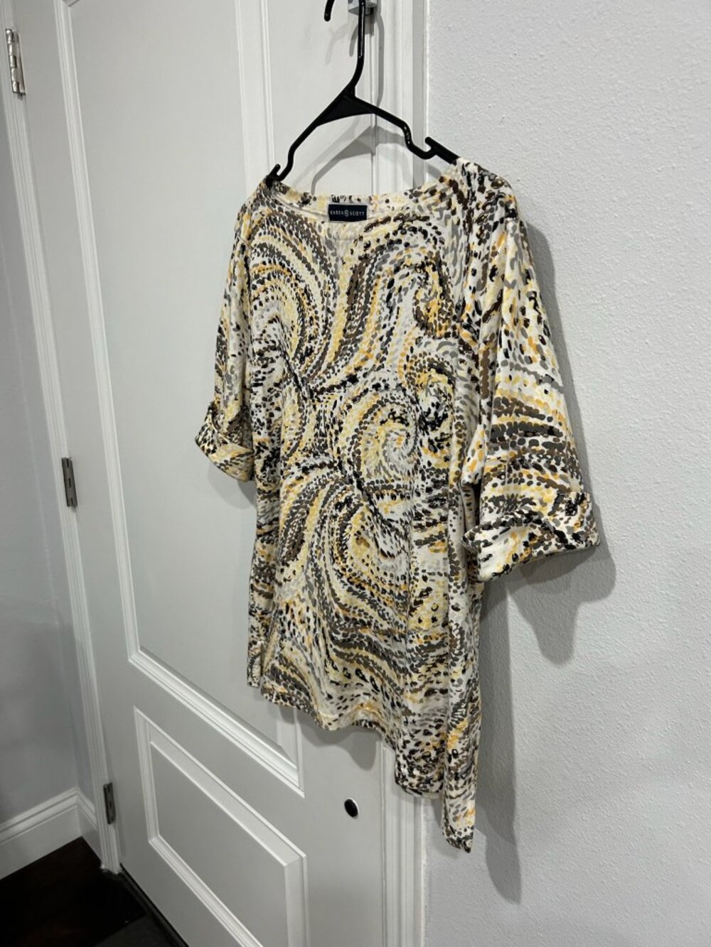 Karen Scott Swirl Print Top Yellow Brown Sz Large Cuffed Half Sleeve Mixed Print - Picture 3 of 9